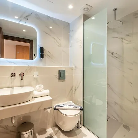 Apartman Duka - Near Port, Beaches *
