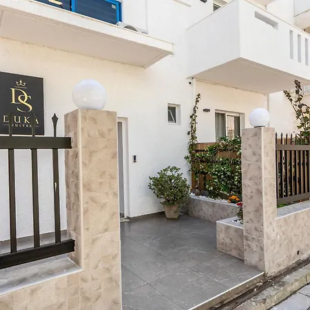 Duka - Near Port, Beaches Apartman Kosz